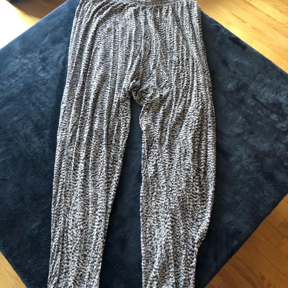 Patterned joggers